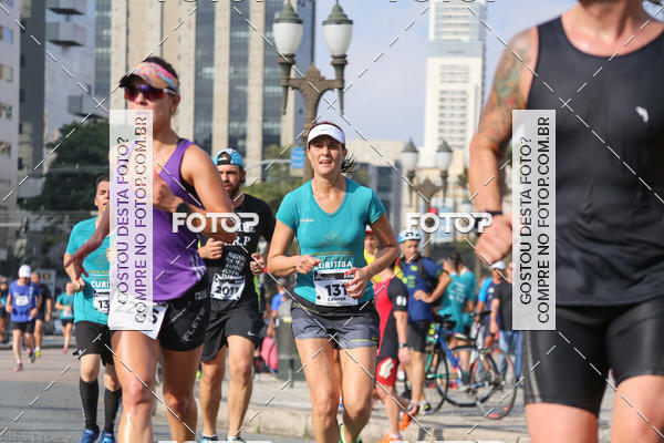 Buy your photos of the eventMeia Maratona Internacional de Curitiba 2018 on Fotop