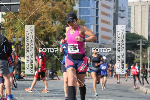 Buy your photos of the eventMeia Maratona Internacional de Curitiba 2018 on Fotop