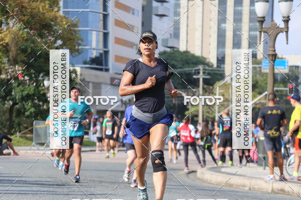 Buy your photos of the eventMeia Maratona Internacional de Curitiba 2018 on Fotop