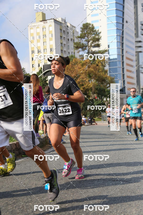 Buy your photos of the eventMeia Maratona Internacional de Curitiba 2018 on Fotop