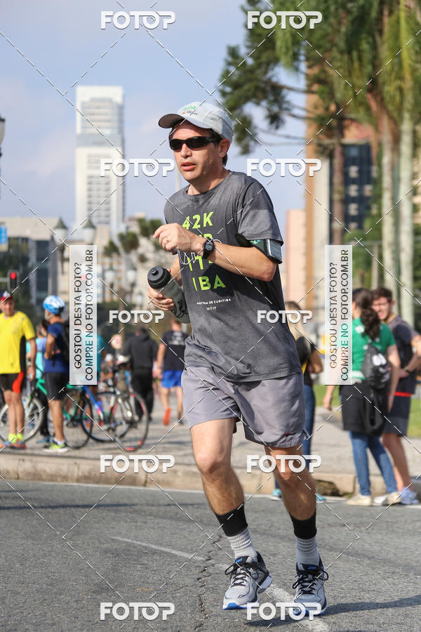 Buy your photos of the eventMeia Maratona Internacional de Curitiba 2018 on Fotop