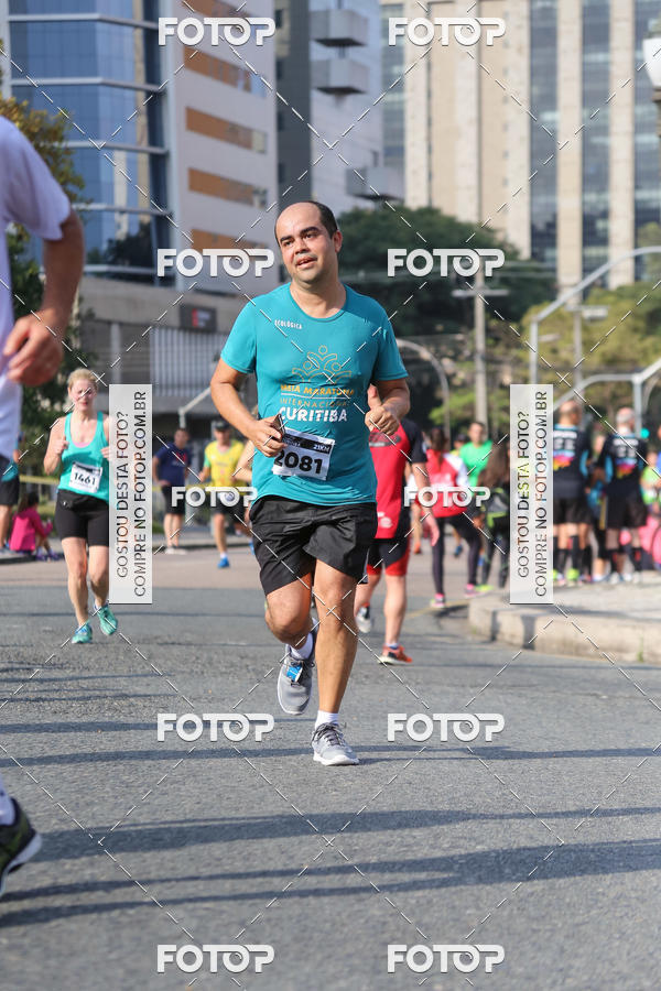 Buy your photos of the eventMeia Maratona Internacional de Curitiba 2018 on Fotop