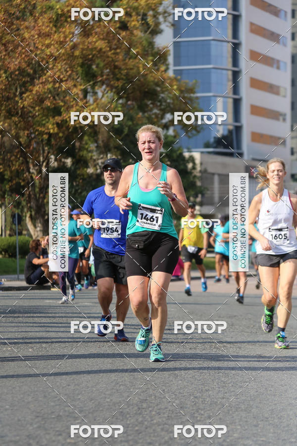 Buy your photos of the eventMeia Maratona Internacional de Curitiba 2018 on Fotop