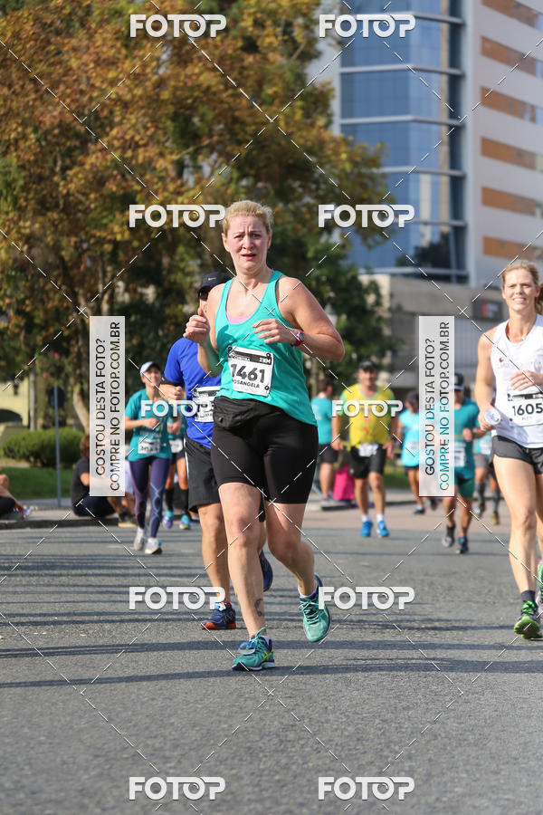 Buy your photos of the eventMeia Maratona Internacional de Curitiba 2018 on Fotop