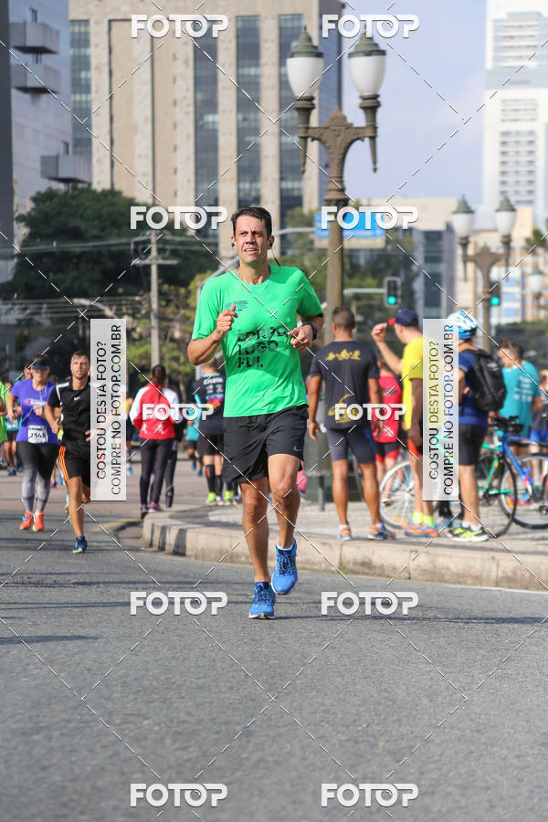 Buy your photos of the eventMeia Maratona Internacional de Curitiba 2018 on Fotop