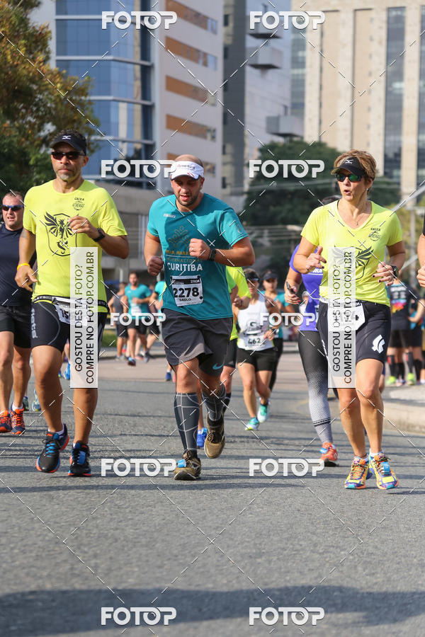 Buy your photos of the eventMeia Maratona Internacional de Curitiba 2018 on Fotop