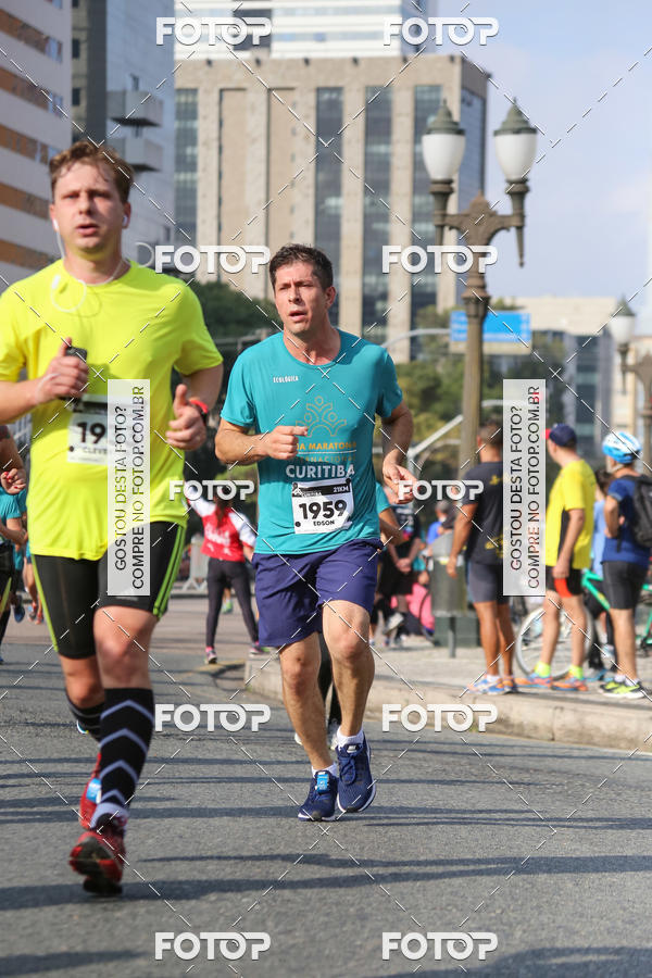 Buy your photos of the eventMeia Maratona Internacional de Curitiba 2018 on Fotop