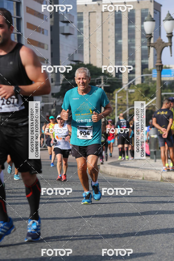 Buy your photos of the eventMeia Maratona Internacional de Curitiba 2018 on Fotop