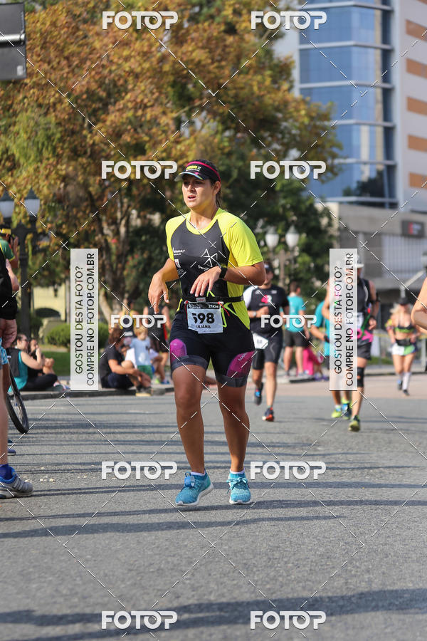 Buy your photos of the eventMeia Maratona Internacional de Curitiba 2018 on Fotop