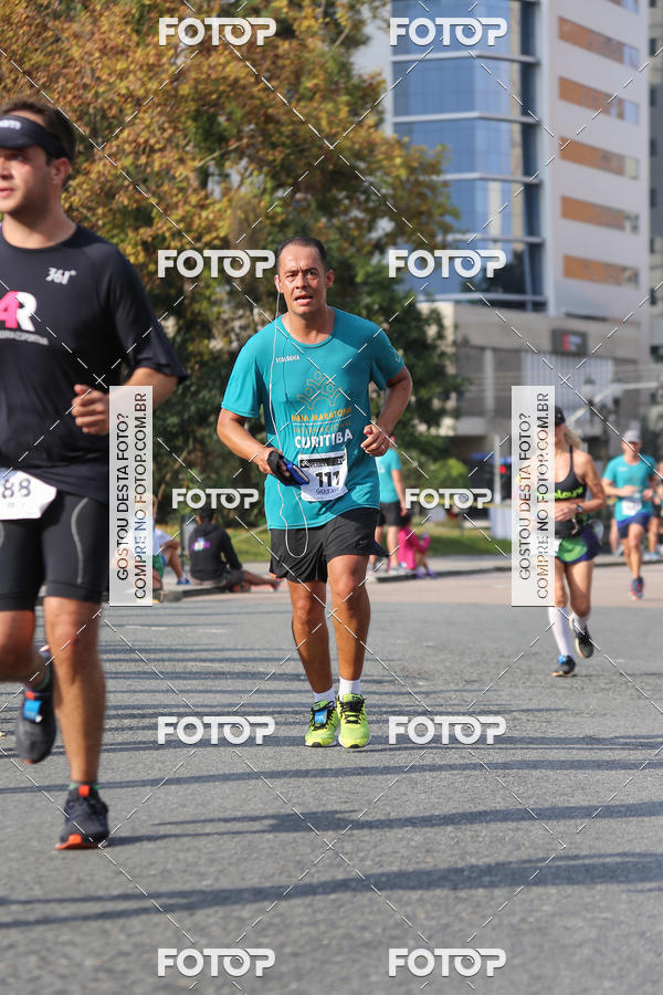 Buy your photos of the eventMeia Maratona Internacional de Curitiba 2018 on Fotop