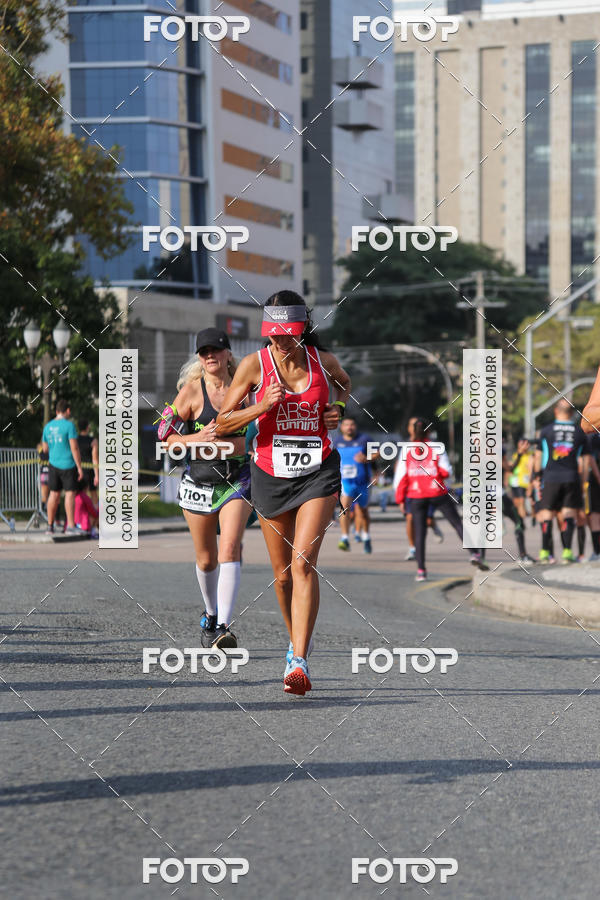 Buy your photos of the eventMeia Maratona Internacional de Curitiba 2018 on Fotop