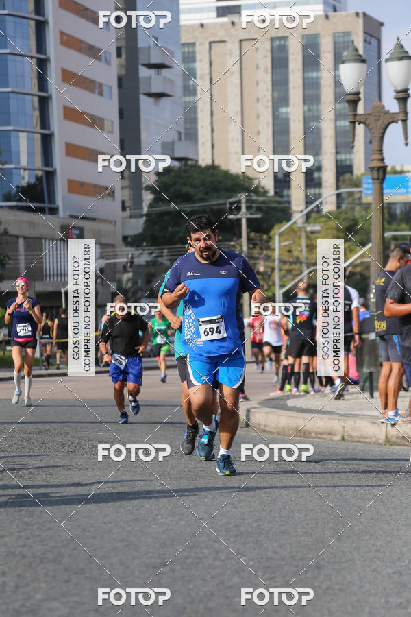 Buy your photos of the eventMeia Maratona Internacional de Curitiba 2018 on Fotop