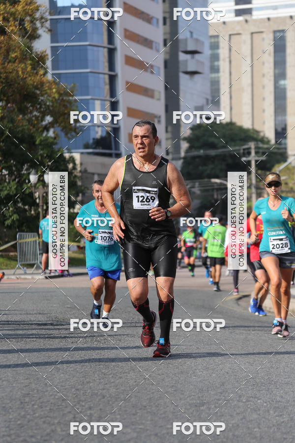 Buy your photos of the eventMeia Maratona Internacional de Curitiba 2018 on Fotop