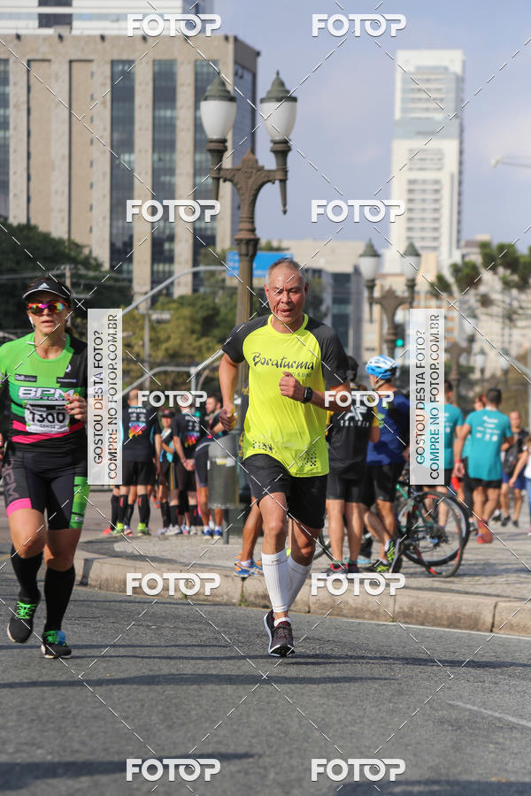 Buy your photos of the eventMeia Maratona Internacional de Curitiba 2018 on Fotop