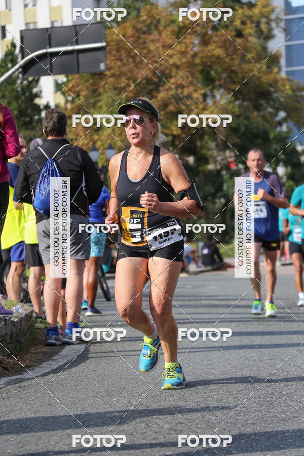 Buy your photos of the eventMeia Maratona Internacional de Curitiba 2018 on Fotop