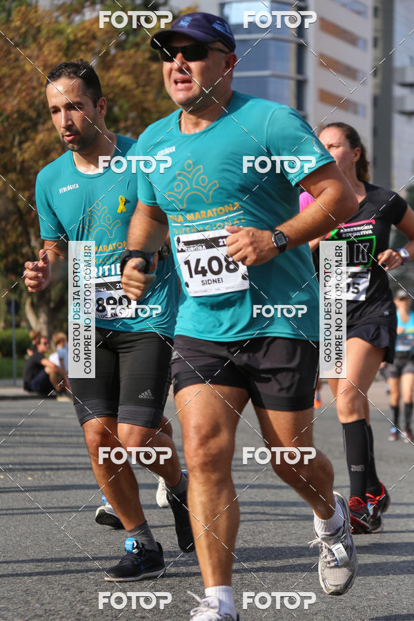 Buy your photos of the eventMeia Maratona Internacional de Curitiba 2018 on Fotop