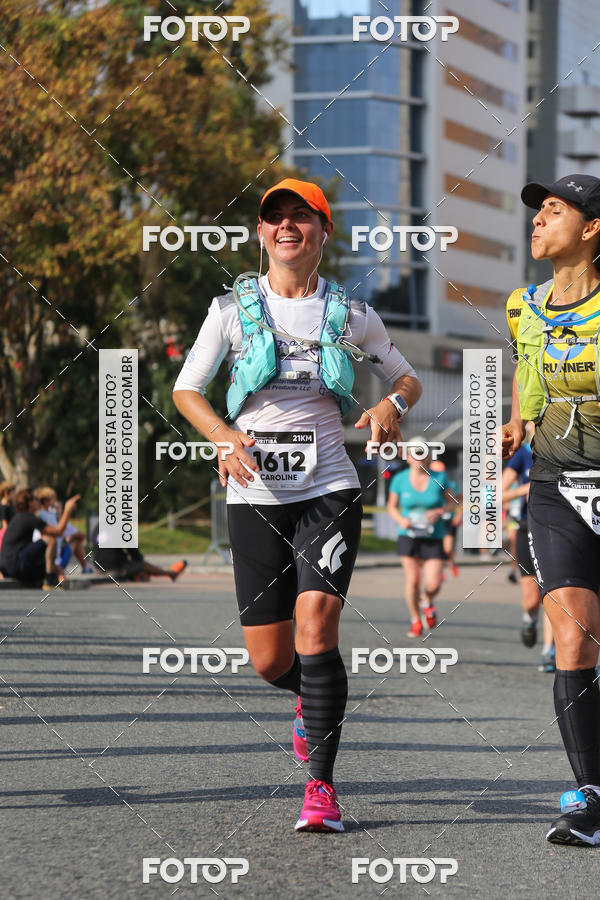 Buy your photos of the eventMeia Maratona Internacional de Curitiba 2018 on Fotop