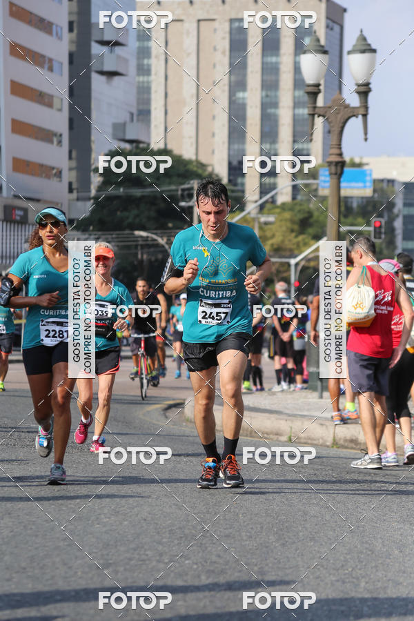 Buy your photos of the eventMeia Maratona Internacional de Curitiba 2018 on Fotop