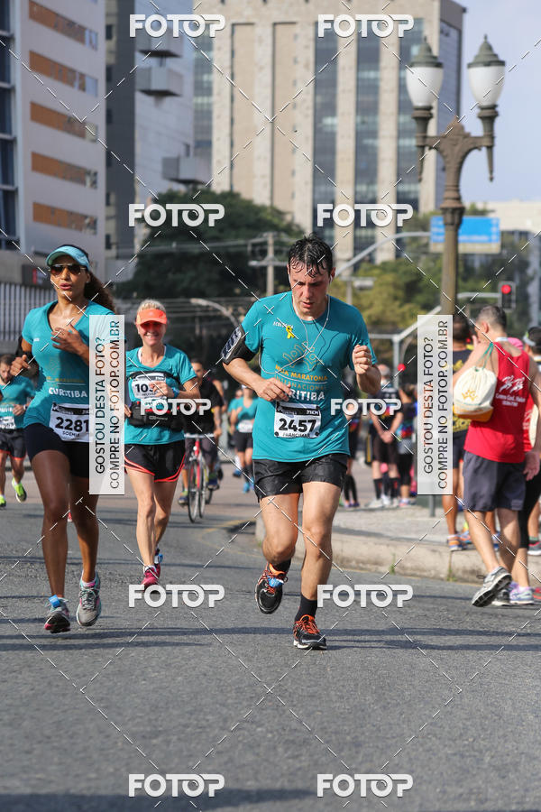 Buy your photos of the eventMeia Maratona Internacional de Curitiba 2018 on Fotop