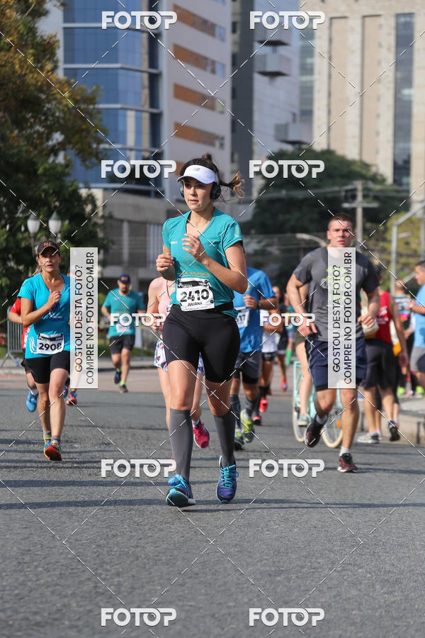 Buy your photos of the eventMeia Maratona Internacional de Curitiba 2018 on Fotop