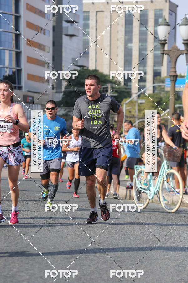Buy your photos of the eventMeia Maratona Internacional de Curitiba 2018 on Fotop