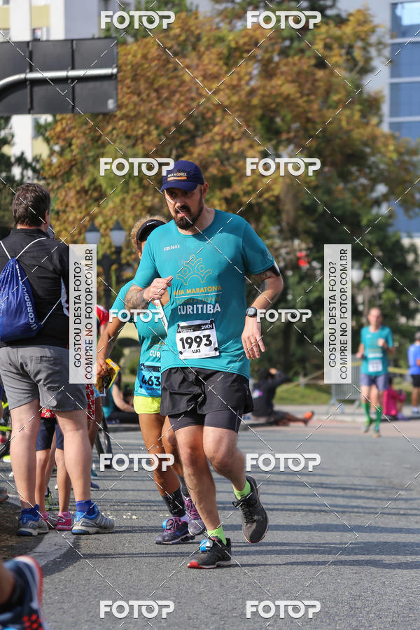 Buy your photos of the eventMeia Maratona Internacional de Curitiba 2018 on Fotop
