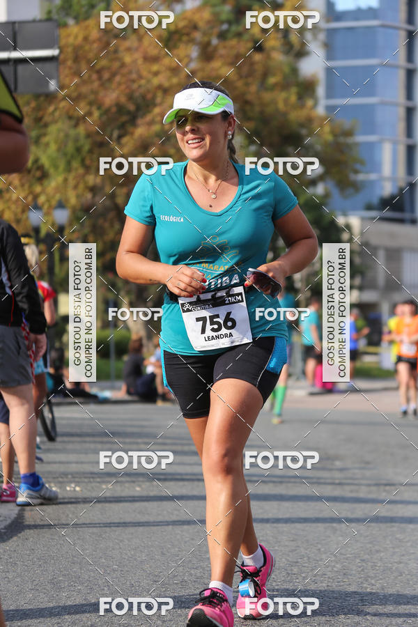Buy your photos of the eventMeia Maratona Internacional de Curitiba 2018 on Fotop
