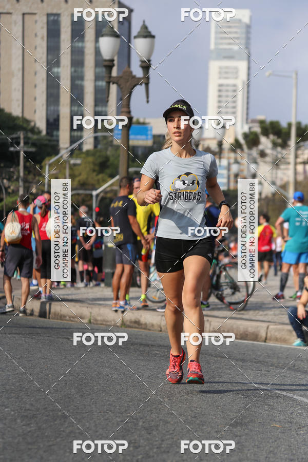 Buy your photos of the eventMeia Maratona Internacional de Curitiba 2018 on Fotop