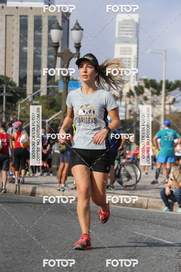 Buy your photos of the eventMeia Maratona Internacional de Curitiba 2018 on Fotop
