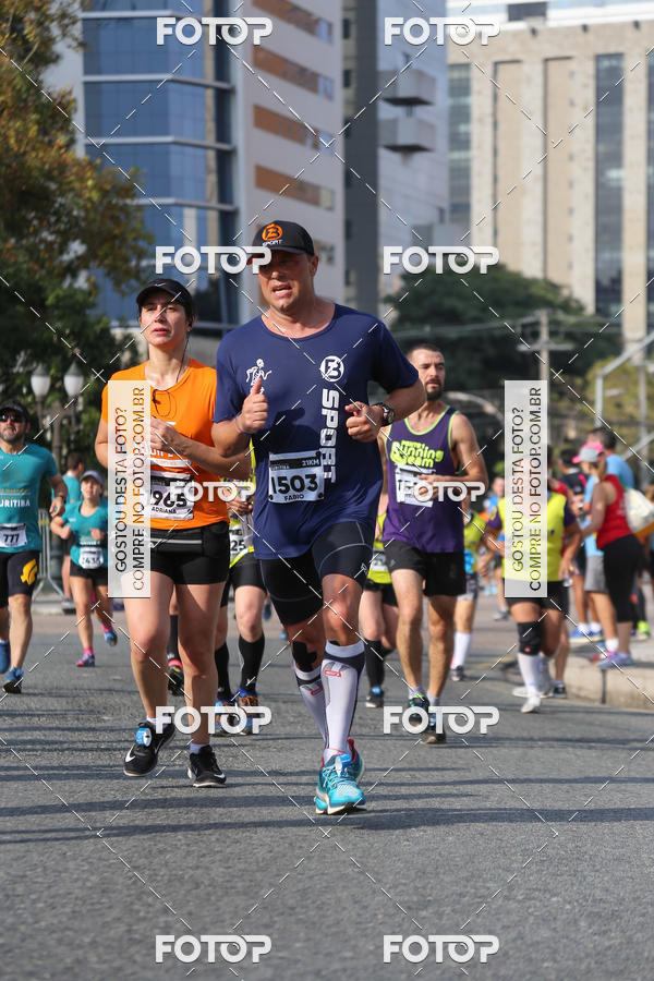 Buy your photos of the eventMeia Maratona Internacional de Curitiba 2018 on Fotop