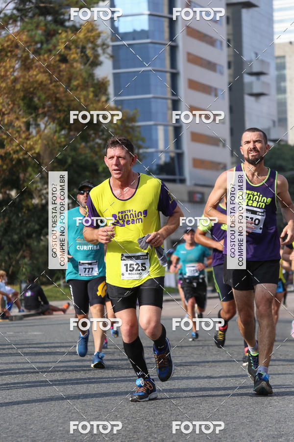 Buy your photos of the eventMeia Maratona Internacional de Curitiba 2018 on Fotop