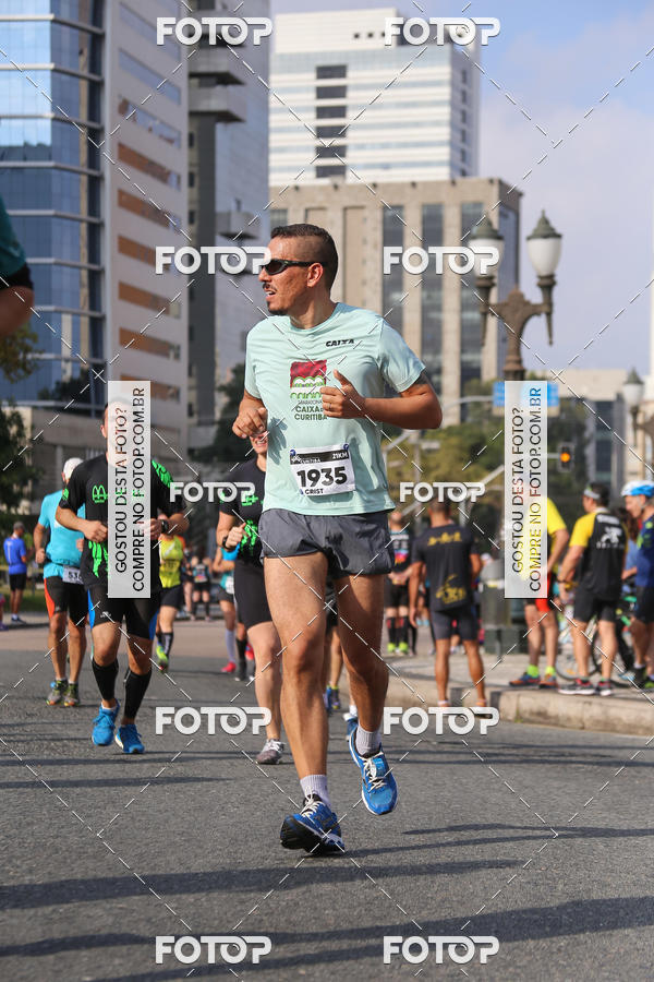 Buy your photos of the eventMeia Maratona Internacional de Curitiba 2018 on Fotop