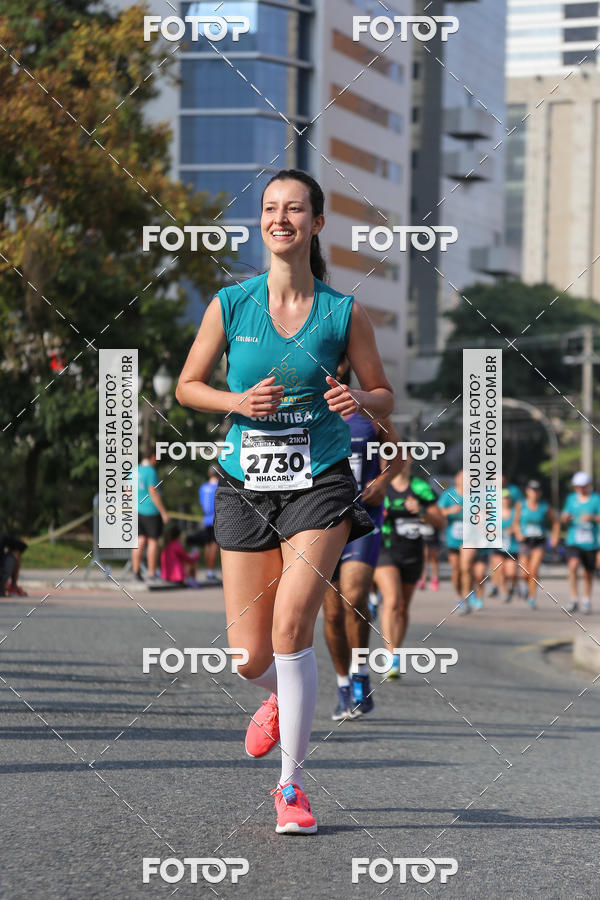 Buy your photos of the eventMeia Maratona Internacional de Curitiba 2018 on Fotop