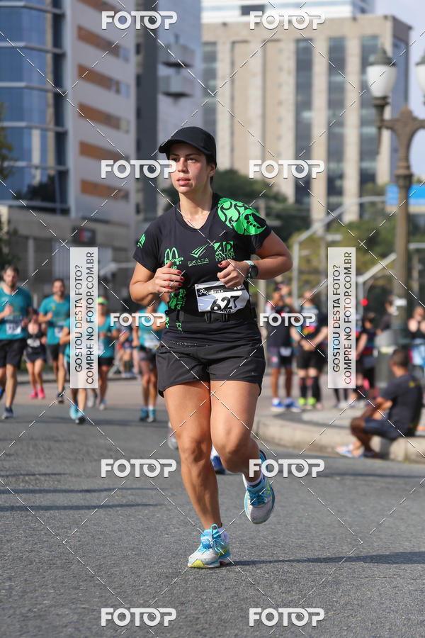 Buy your photos of the eventMeia Maratona Internacional de Curitiba 2018 on Fotop