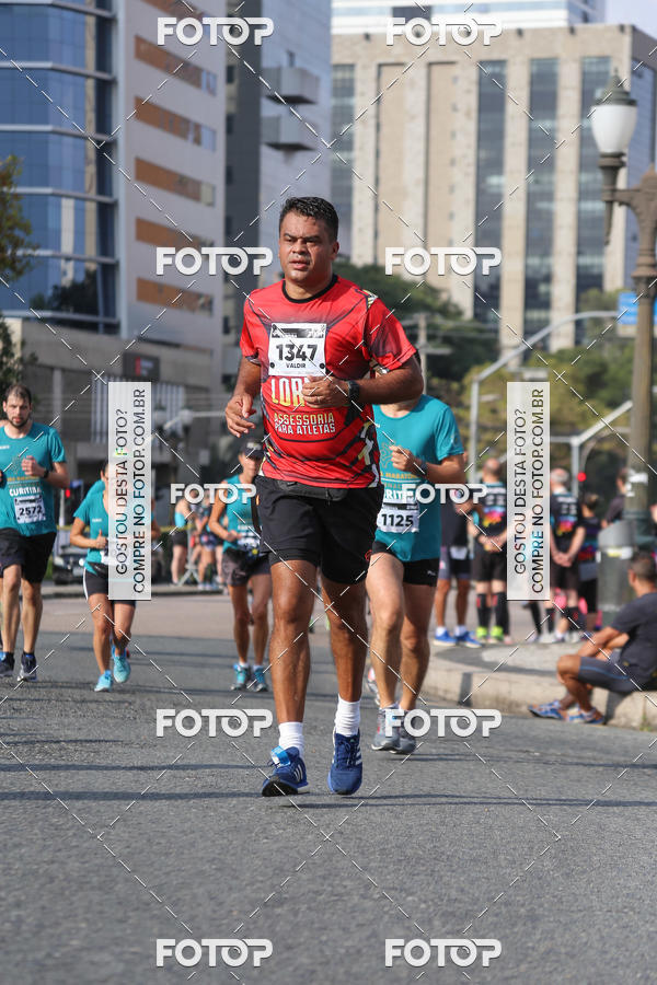 Buy your photos of the eventMeia Maratona Internacional de Curitiba 2018 on Fotop
