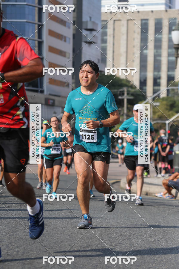 Buy your photos of the eventMeia Maratona Internacional de Curitiba 2018 on Fotop