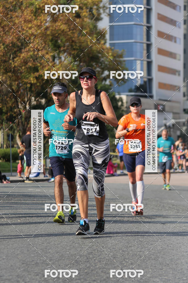 Buy your photos of the eventMeia Maratona Internacional de Curitiba 2018 on Fotop