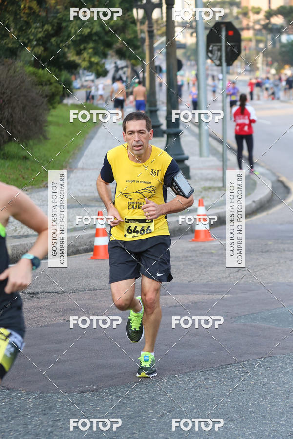 Buy your photos of the eventMeia Maratona Internacional de Curitiba 2018 on Fotop