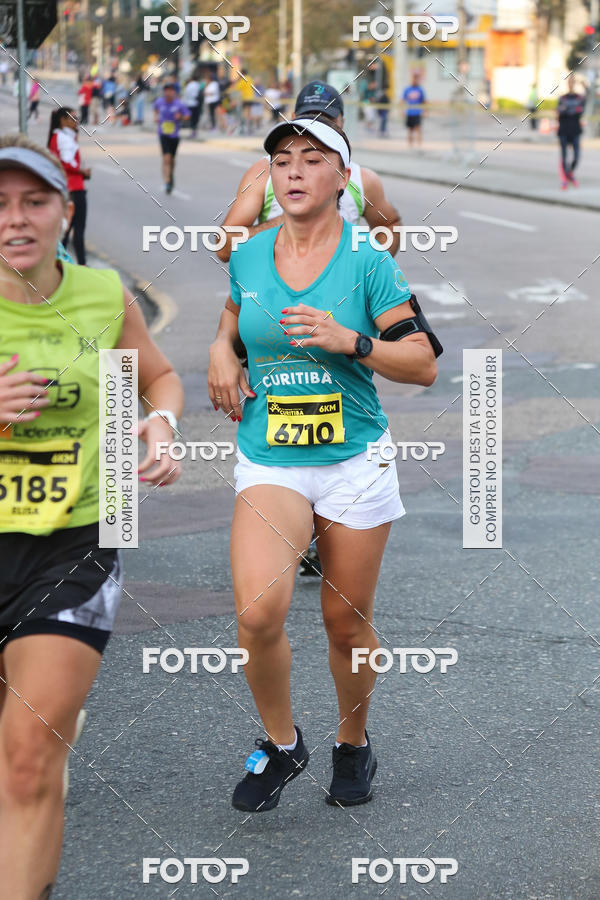 Buy your photos of the eventMeia Maratona Internacional de Curitiba 2018 on Fotop