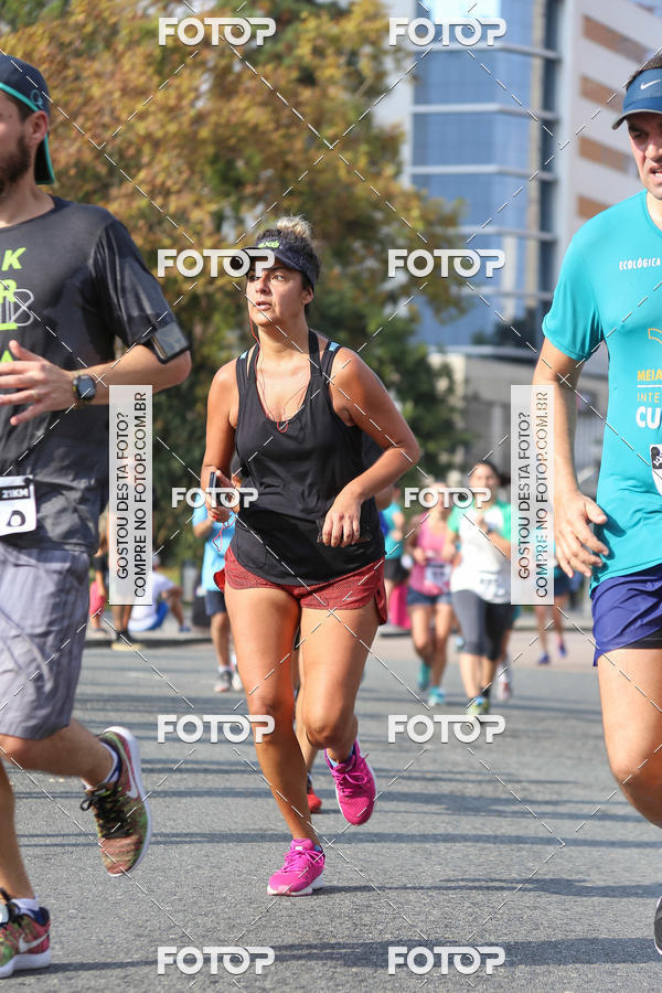 Buy your photos of the eventMeia Maratona Internacional de Curitiba 2018 on Fotop