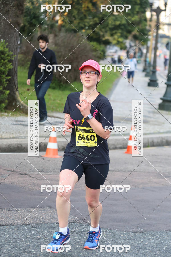 Buy your photos of the eventMeia Maratona Internacional de Curitiba 2018 on Fotop