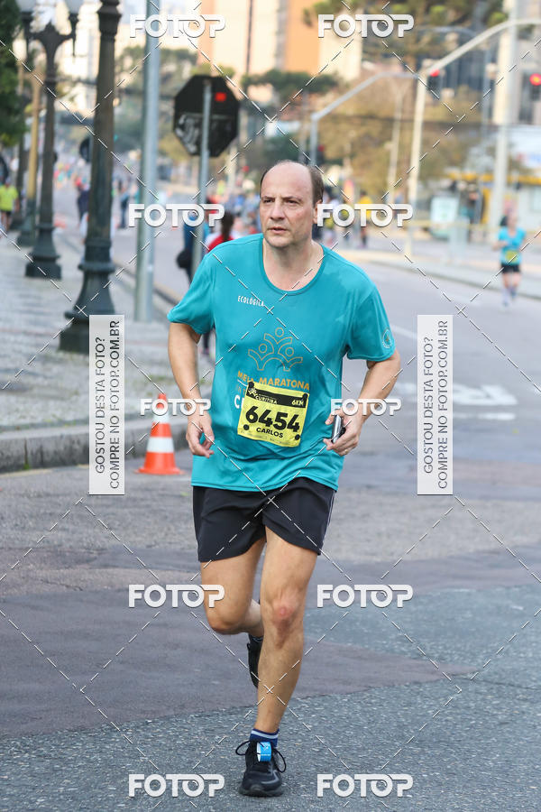 Buy your photos of the eventMeia Maratona Internacional de Curitiba 2018 on Fotop