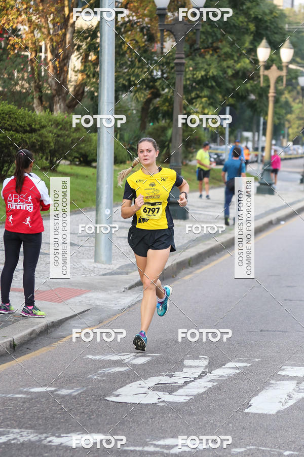 Buy your photos of the eventMeia Maratona Internacional de Curitiba 2018 on Fotop