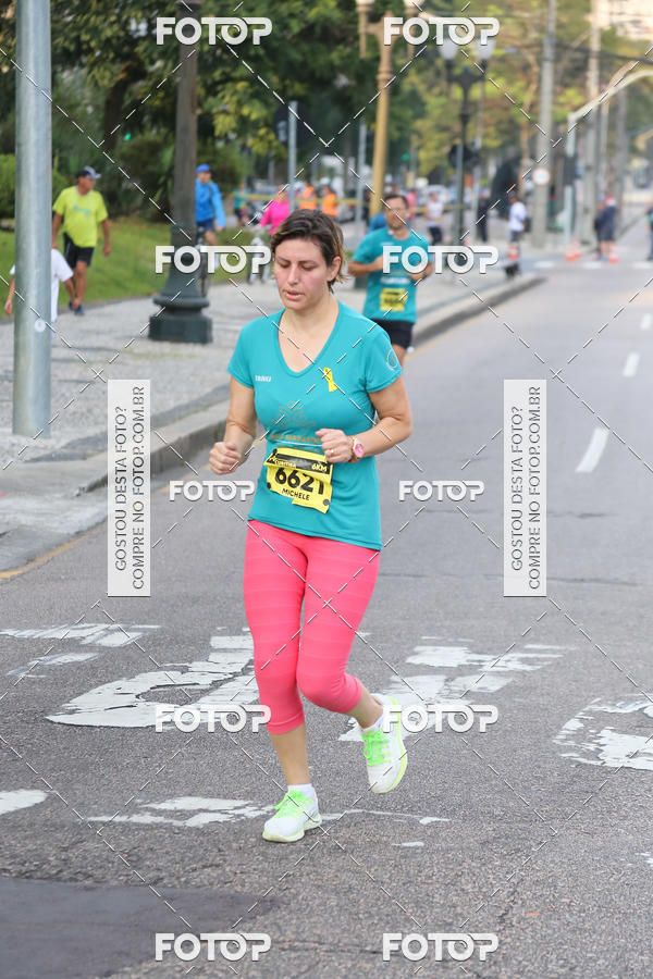 Buy your photos of the eventMeia Maratona Internacional de Curitiba 2018 on Fotop