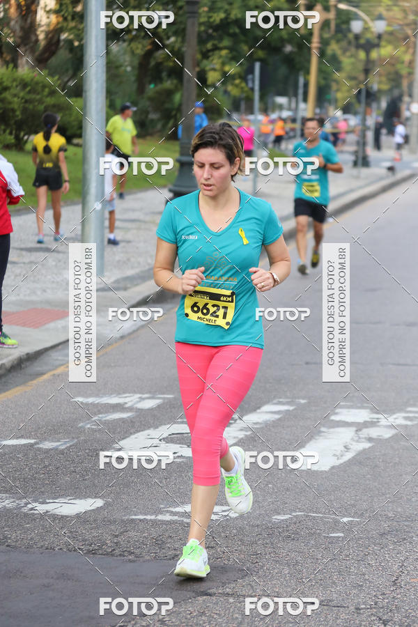 Buy your photos of the eventMeia Maratona Internacional de Curitiba 2018 on Fotop