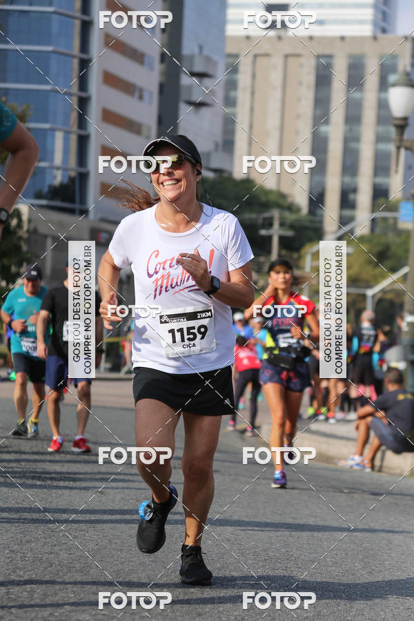 Buy your photos of the eventMeia Maratona Internacional de Curitiba 2018 on Fotop