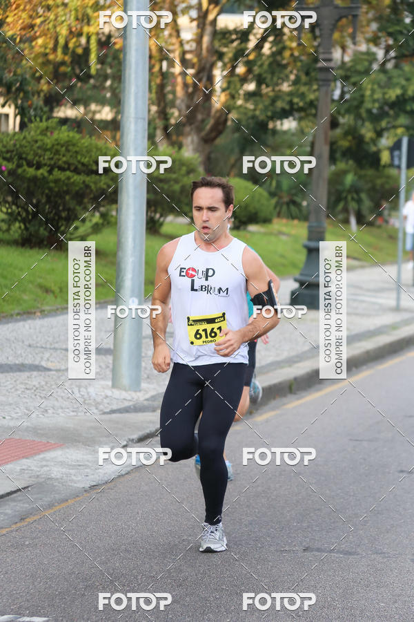 Buy your photos of the eventMeia Maratona Internacional de Curitiba 2018 on Fotop