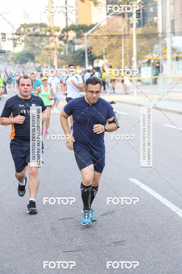 Buy your photos of the eventMeia Maratona Internacional de Curitiba 2018 on Fotop