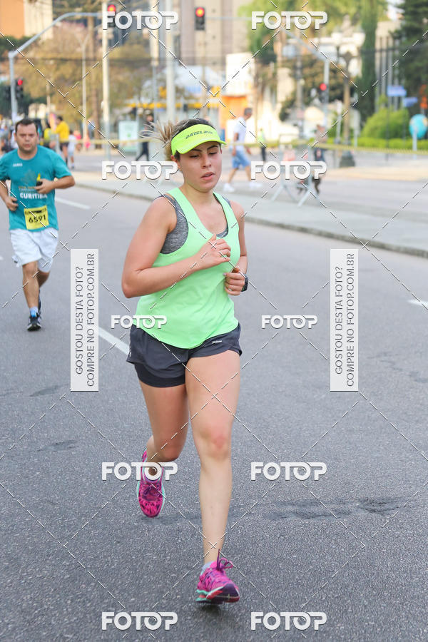 Buy your photos of the eventMeia Maratona Internacional de Curitiba 2018 on Fotop