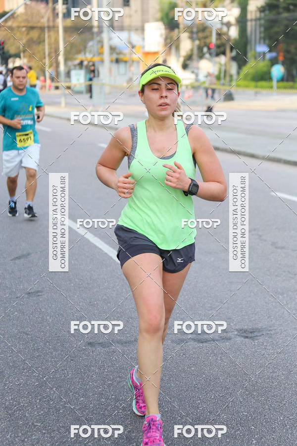 Buy your photos of the eventMeia Maratona Internacional de Curitiba 2018 on Fotop